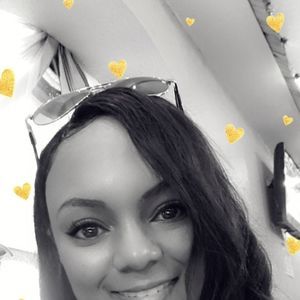 Meet your Posher, Iris